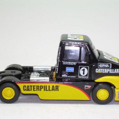 16549ed58743cbad58463ee56f2f395d-Caterpillar  European Racetruck Norscot (12)